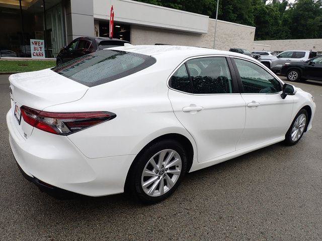 Certified 2023 Toyota Camry LE w/ Convenience Package AWD/4WD image 4
