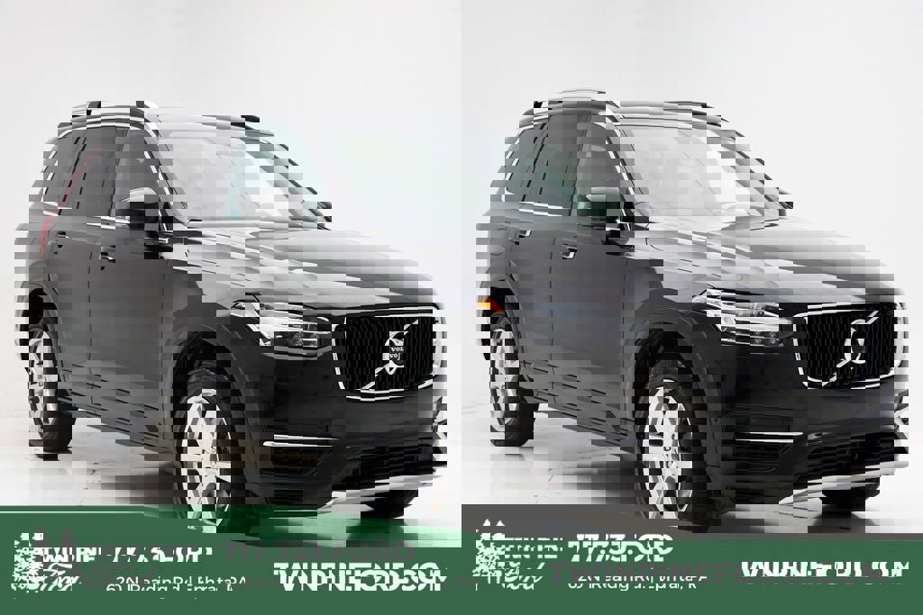 Used 2016 Volvo XC90 T8 Momentum w/ Vision Package