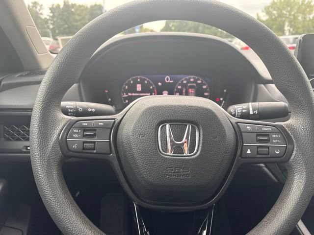 Used 2023 Honda Accord LX image 11