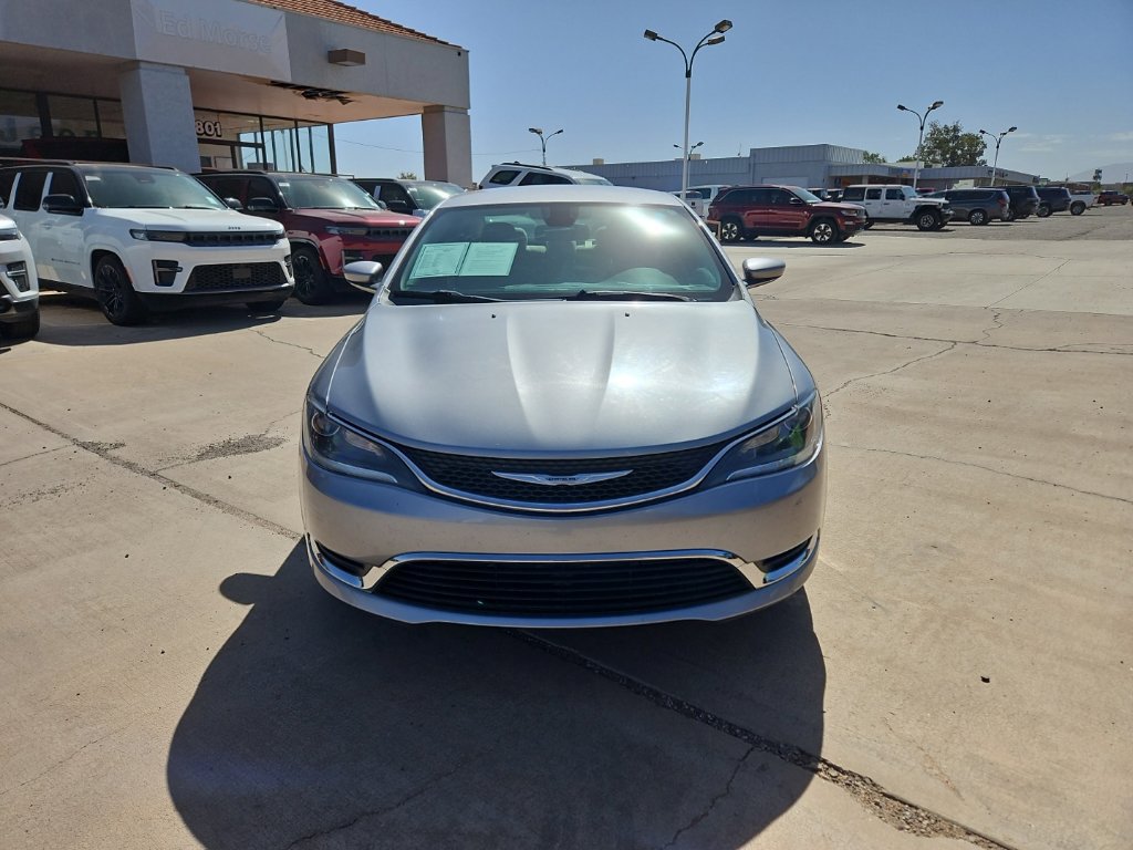 Used 2016 Chrysler 200 Limited FWD image 6