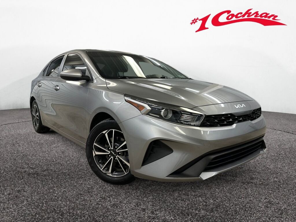 Used 2024 Kia Forte LXS video 1