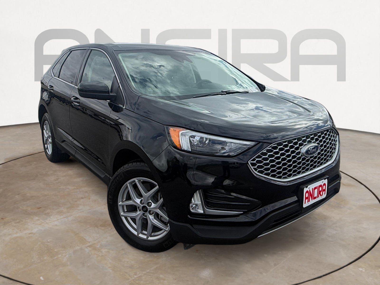 Used 2023 Ford Edge SEL w/ Convenience Package AWD/4WD image 4