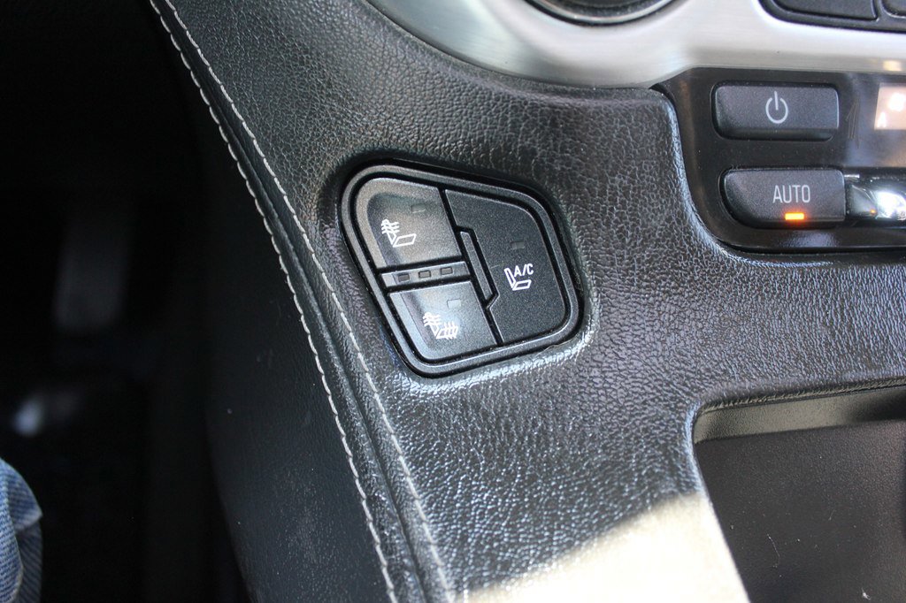 Used 2015 GMC Yukon SLT w/ Open Road Package image 22