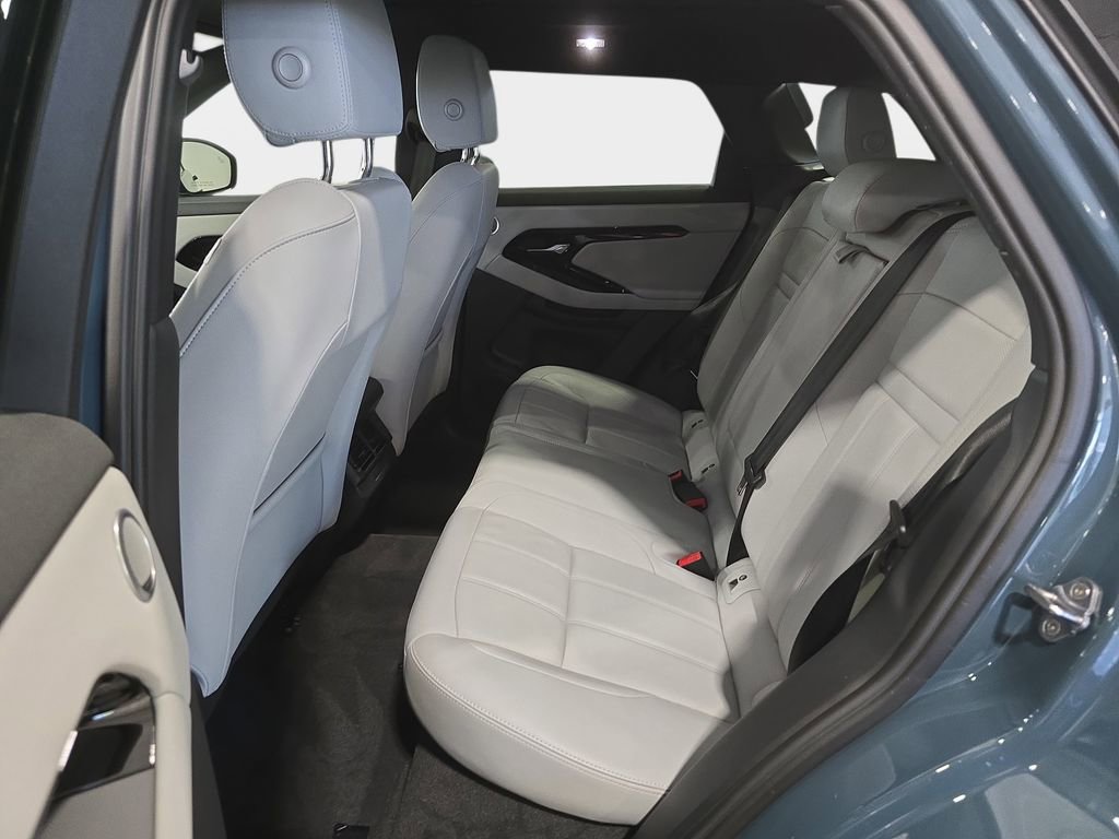 Used 2026 Land Rover Range Rover Evoque S image 12