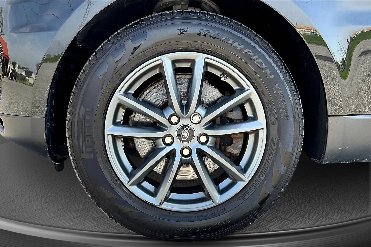 Used 2017 Land Rover Range Rover Sport SE AWD/4WD image 37