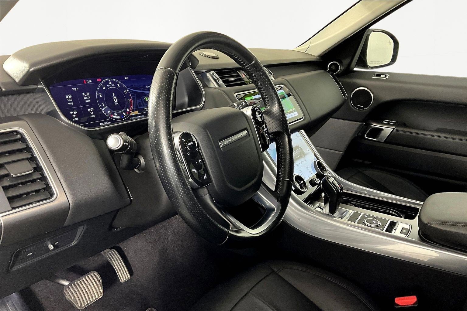 Used 2021 Land Rover Range Rover Sport SE image 18