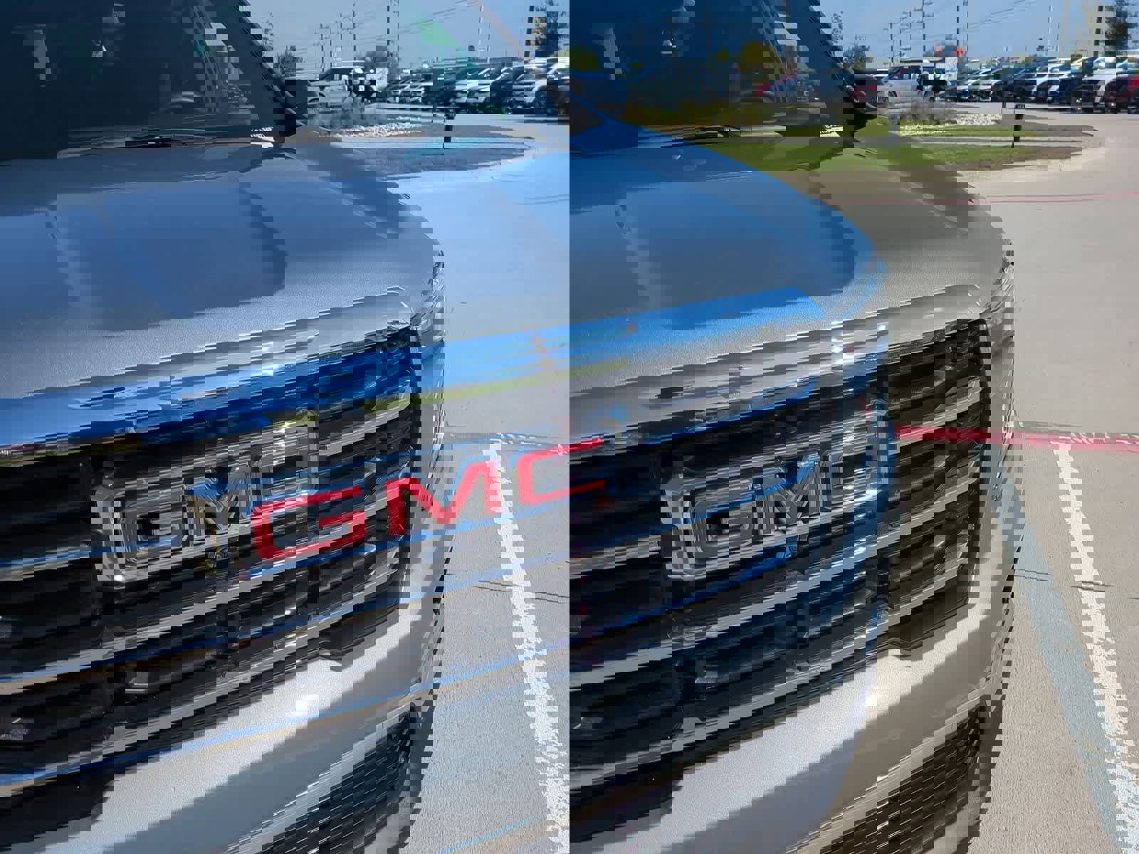 Used 2025 GMC Acadia Elevation image 10