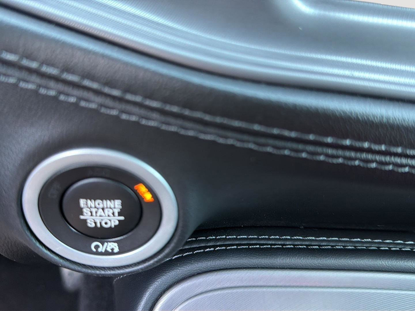 Used 2023 Dodge Challenger R/T Scat Pack w/ T/A Package image 11