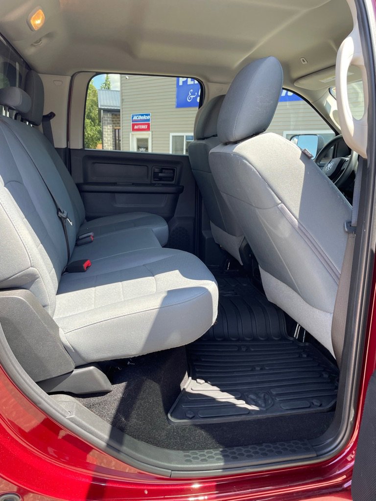 Used 2018 RAM 2500 Tradesman w/ Chrome Appearance Group AWD/4WD image 26