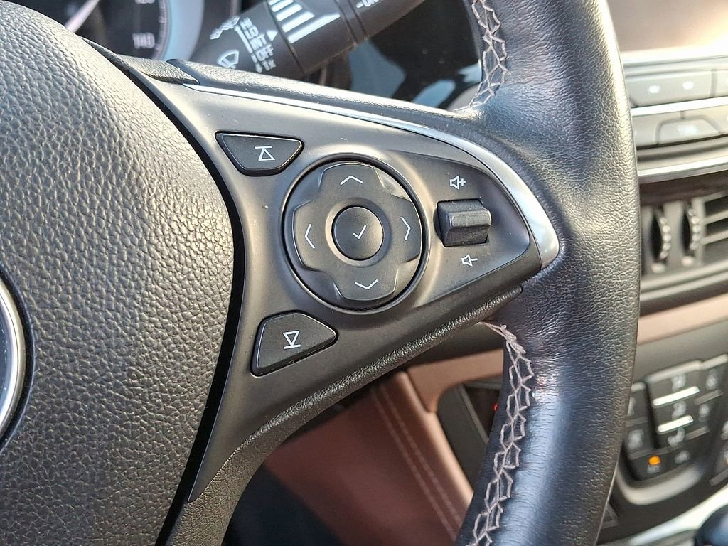 Used 2018 Buick Envision Essence w/ LPO, Hit The Road Package image 22