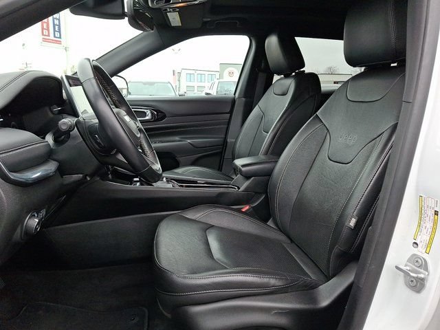 Certified 2022 Jeep Compass High Altitude AWD/4WD image 17