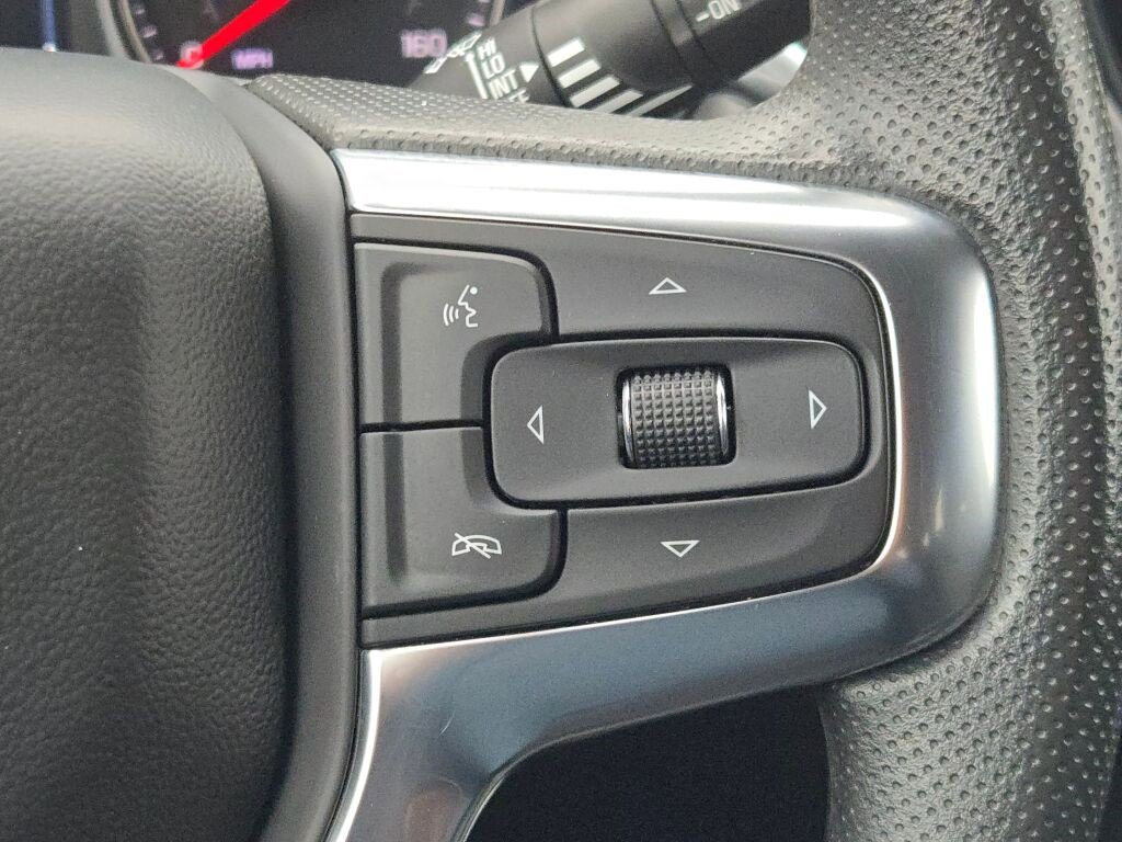 Used 2023 Chevrolet Blazer LT w/ Driver Confidence Package image 34