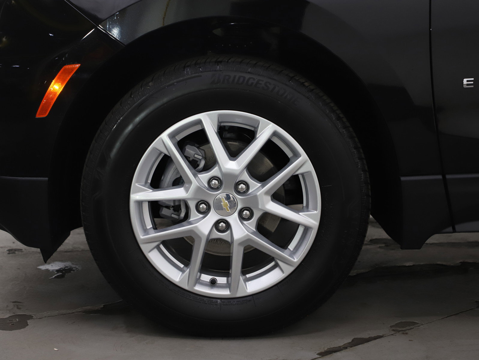 Used 2024 Chevrolet Equinox LT image 29