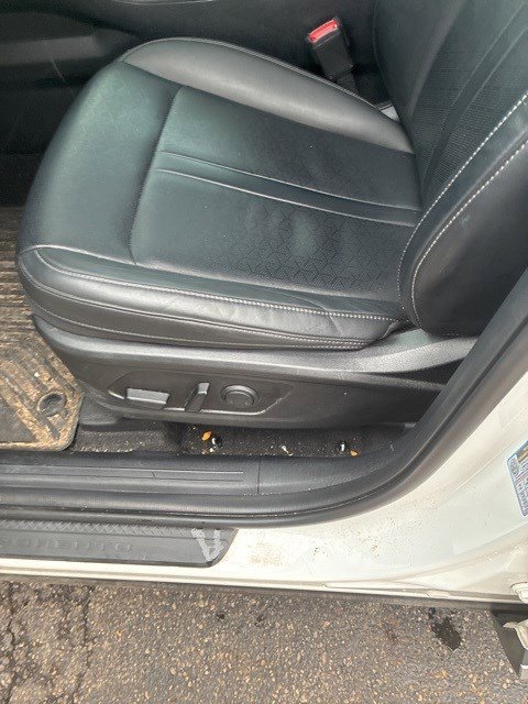 Used 2022 Kia Sorento EX w/ Panoramic Sunroof Package image 9