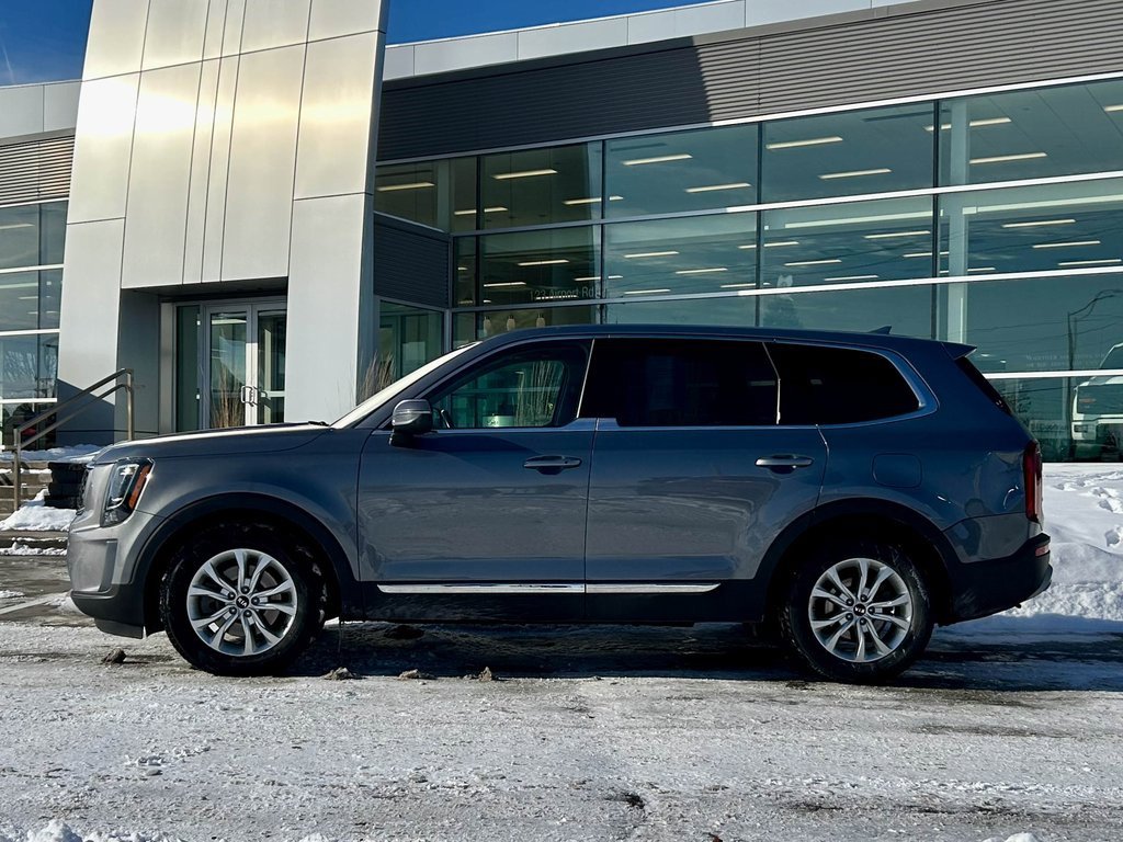 Used 2021 Kia Telluride LX image 2