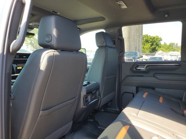 New 2026 GMC Sierra 2500 AT4 w/ AT4 Premium Plus Package AWD/4WD image 11