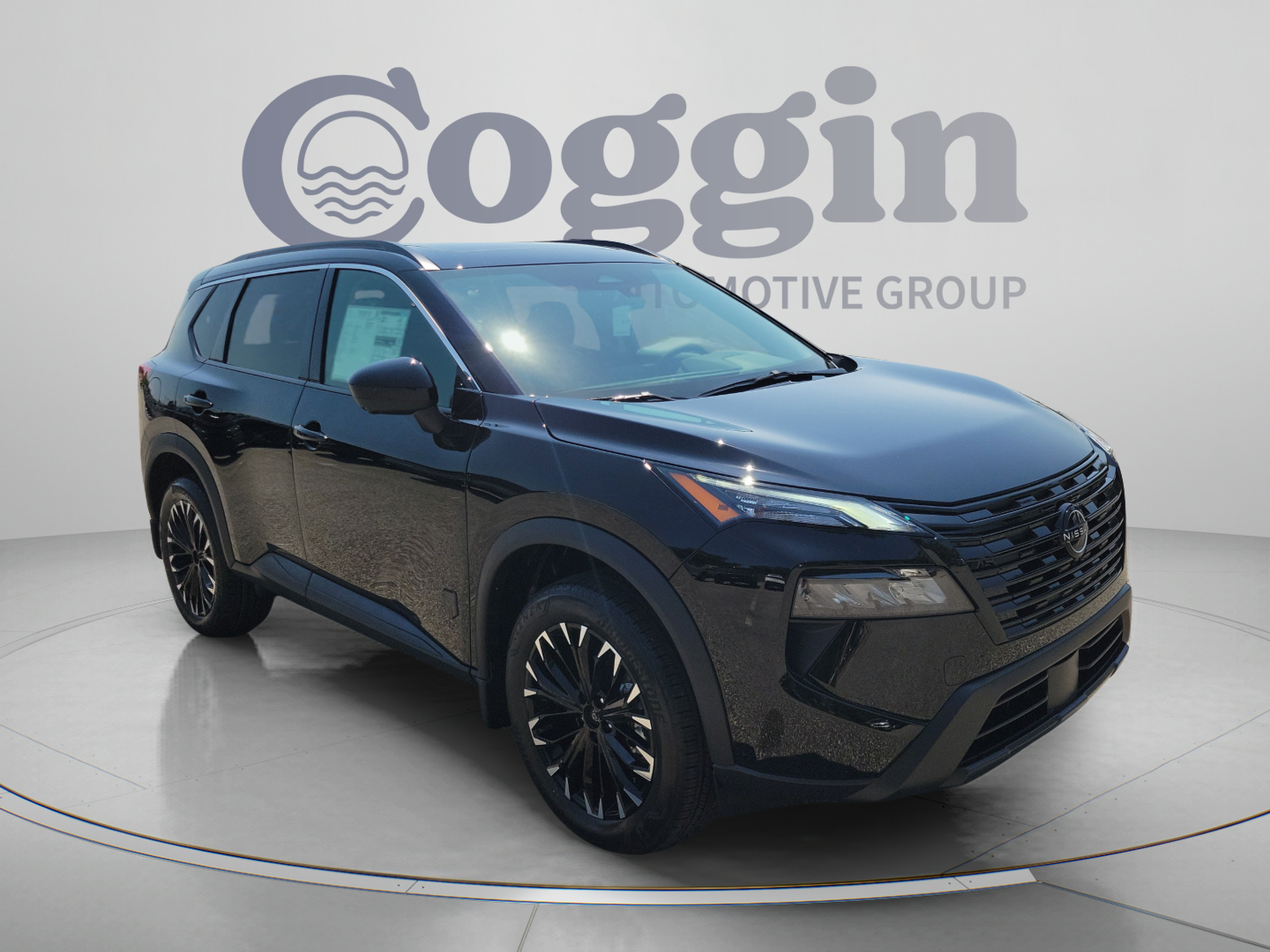 New 2026 Nissan Rogue Dark Armor FWD image 7