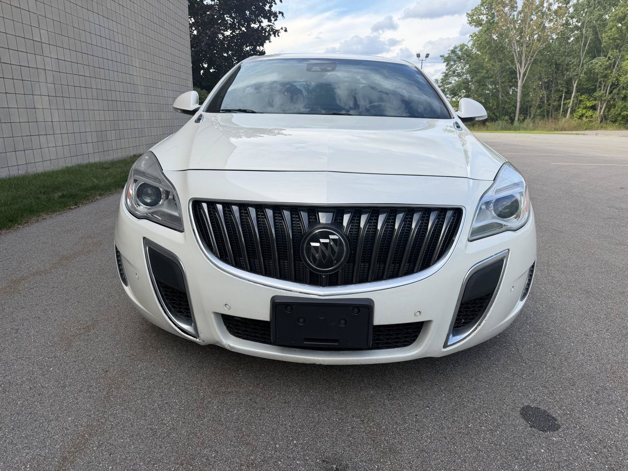 Used 2014 Buick Regal GS w/ Driver Confidence Package #2 AWD/4WD image 2