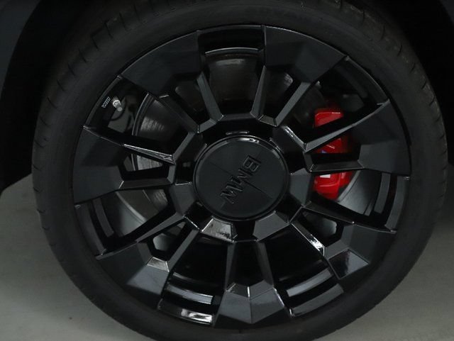Used 2025 BMW XM Label Red AWD/4WD image 13