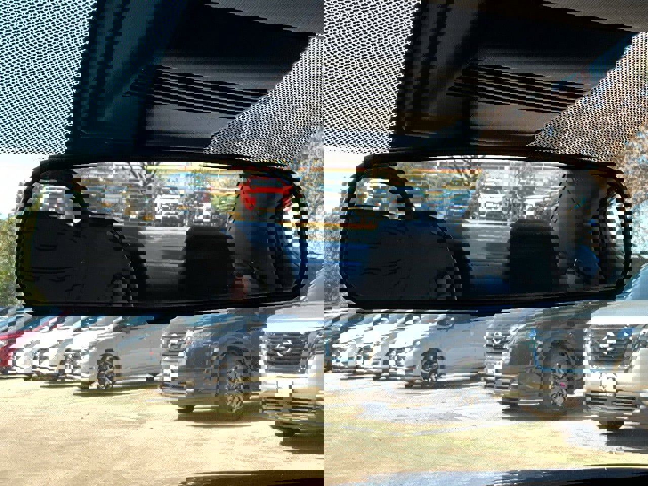 Used 2024 Nissan Altima 2.5 SV image 27