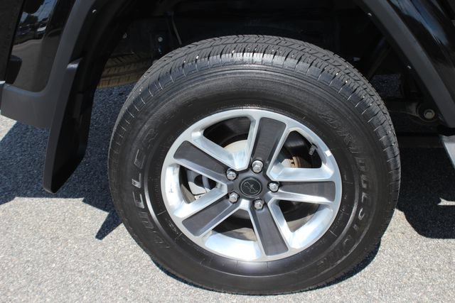 Used 2024 Jeep Gladiator Sport w/ Premium Package AWD/4WD image 37