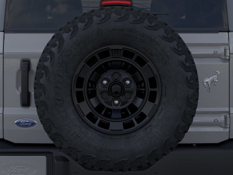 New 2026 Ford Bronco Outer Banks w/ Sasquatch Package image 24