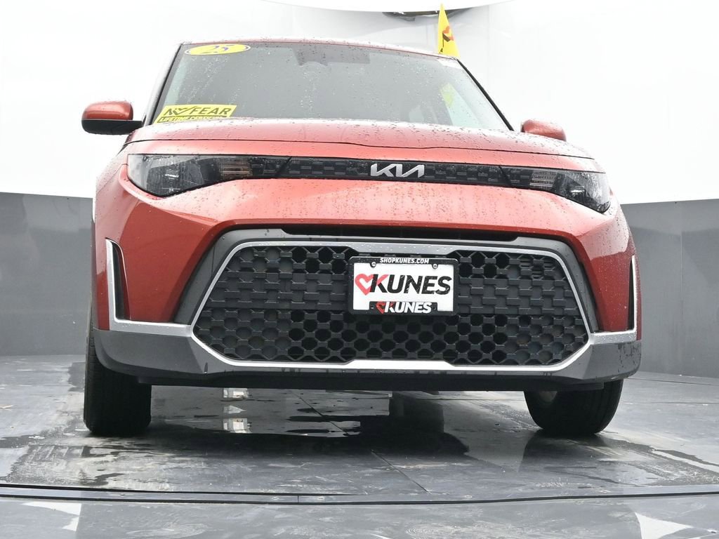 Used 2025 Kia Soul LX w/ LX Technology Package image 47