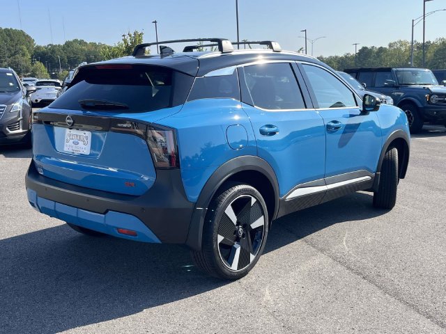 Used 2025 Nissan Kicks SR FWD image 3