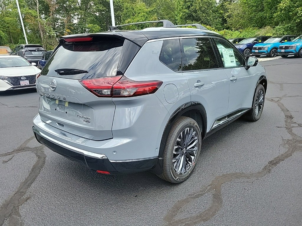 New 2026 Nissan Rogue Platinum image 5