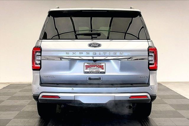 Used 2022 Ford Expedition Max Limited image 3