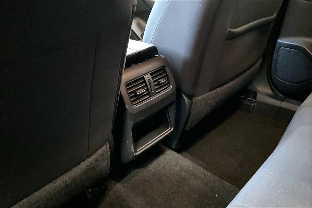 Used 2023 Nissan Rogue S FWD image 10