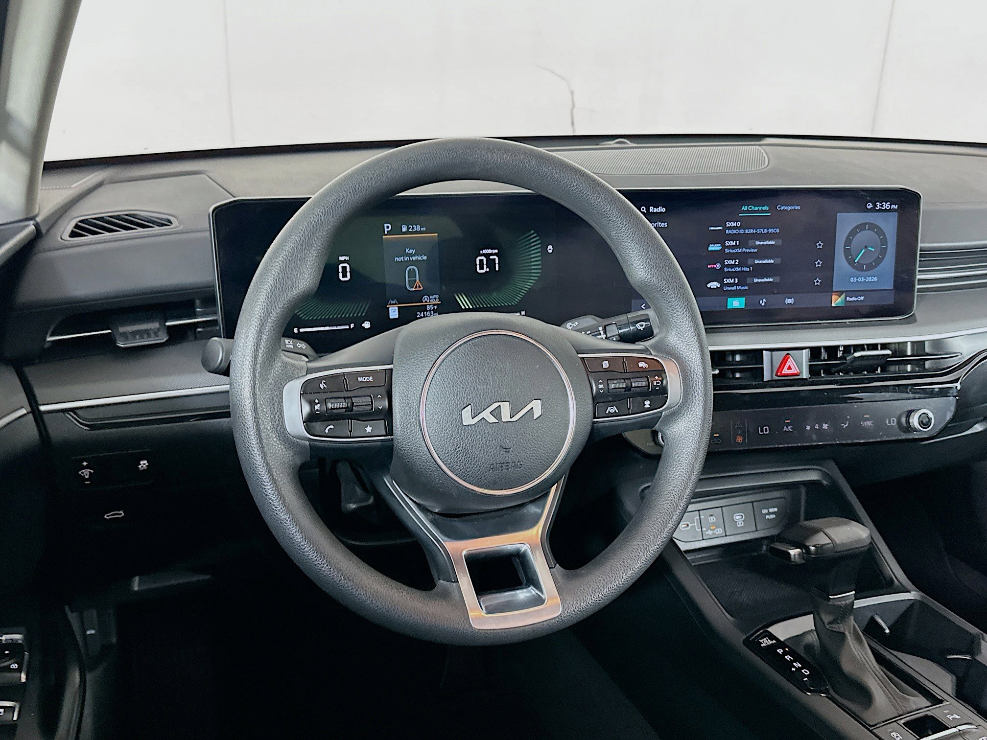 Used 2025 Kia K5 LXS image 18