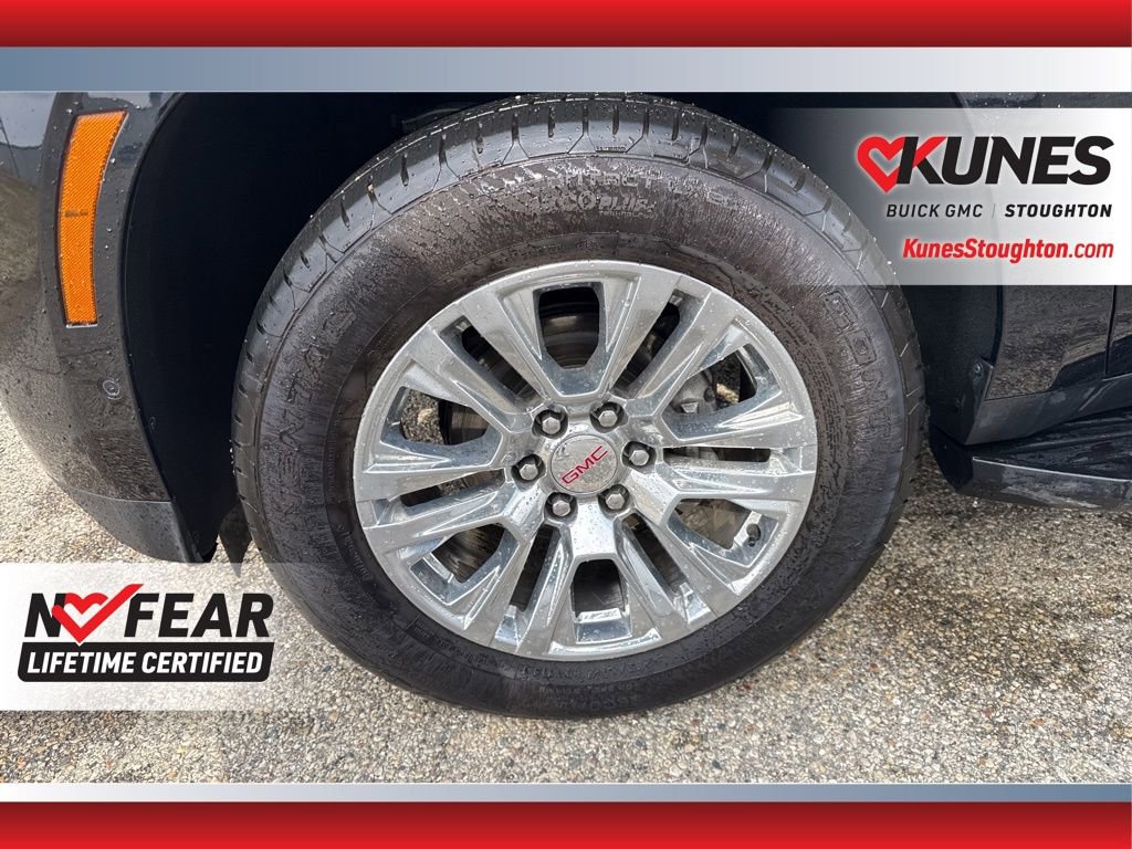 Used 2025 GMC Yukon Denali AWD/4WD image 16