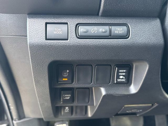 Used 2024 Nissan Frontier SV w/ Technology Package RWD image 27