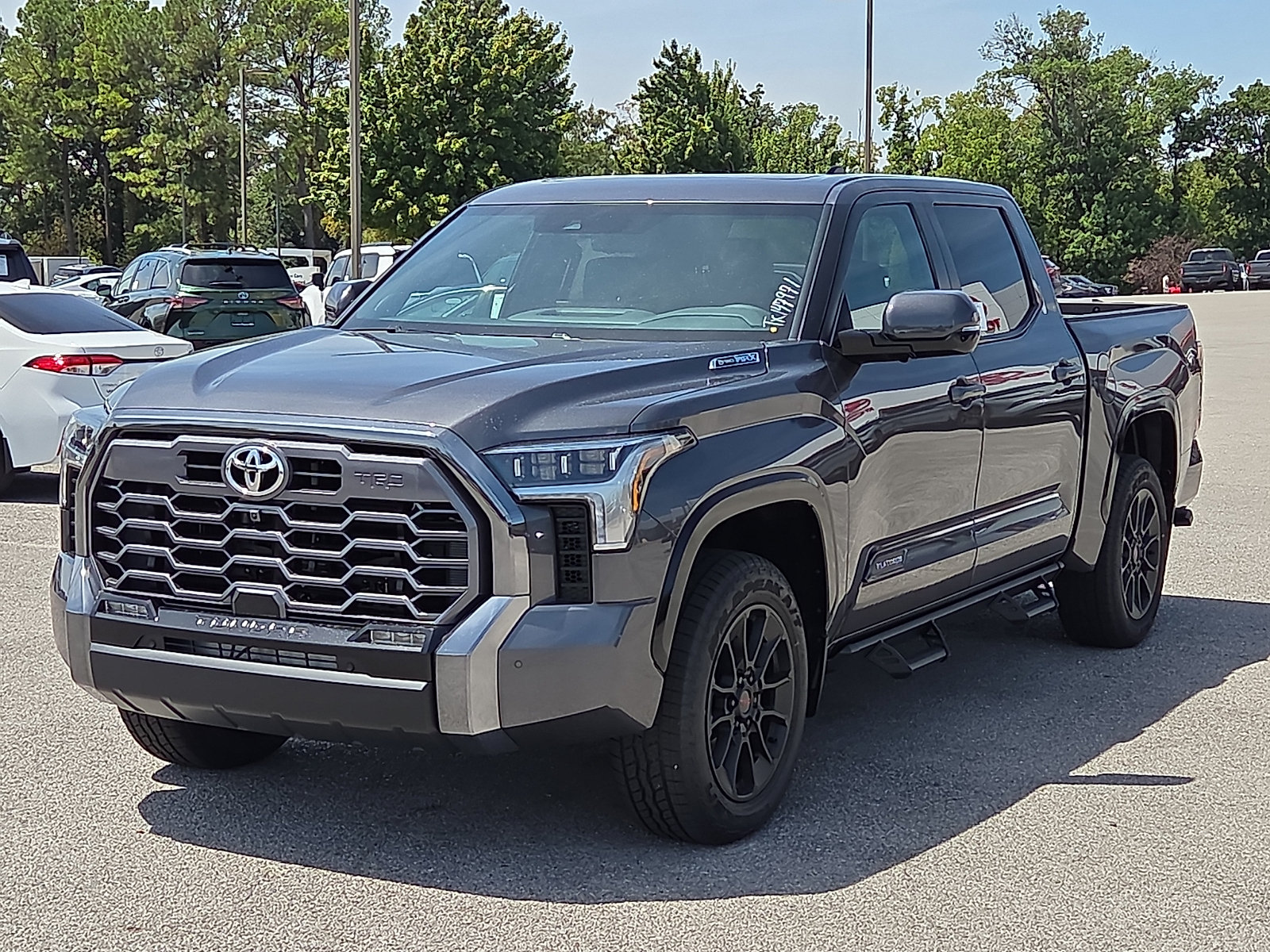 New 2026 Toyota Tundra Platinum w/ TRD Off-Road Package AWD/4WD image 2