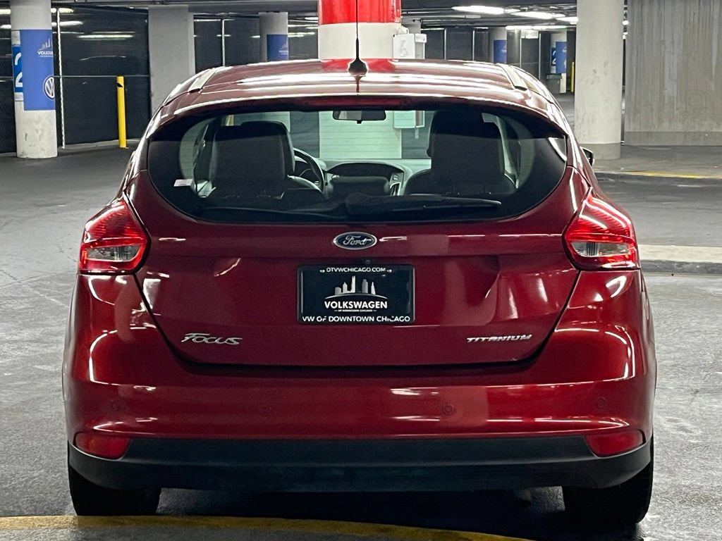 Used 2017 Ford Focus Titanium FWD image 32