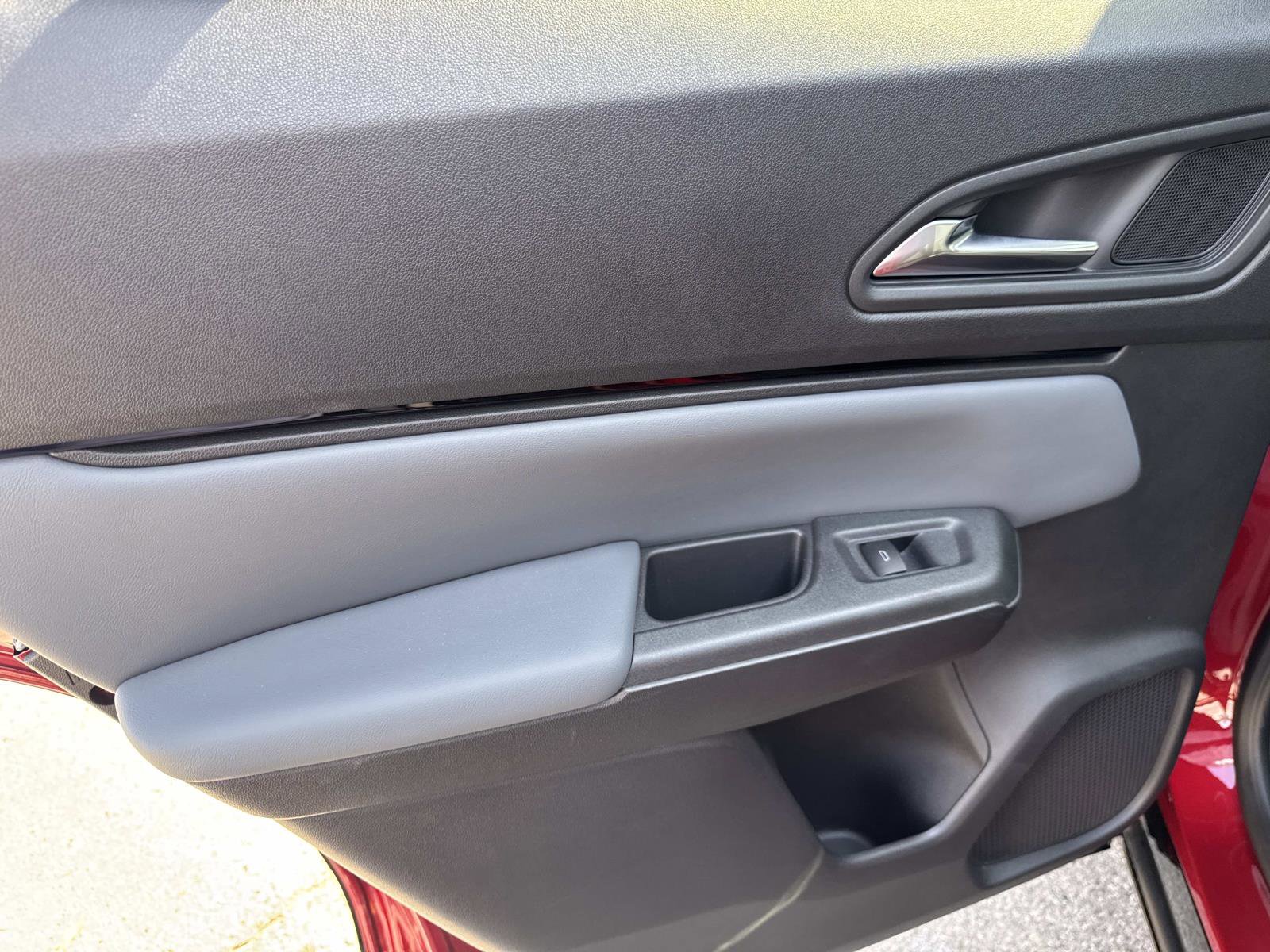 Used 2025 Honda Prologue Touring image 9