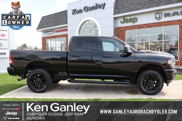 Used 2024 RAM 2500 Big Horn w/ Night Edition AWD/4WD image 1