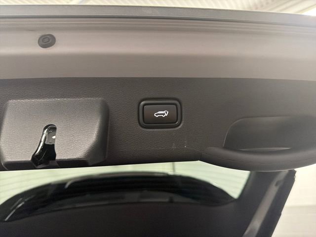 Certified 2025 Kia Sportage X-Line w/ Premium Package AWD/4WD image 13