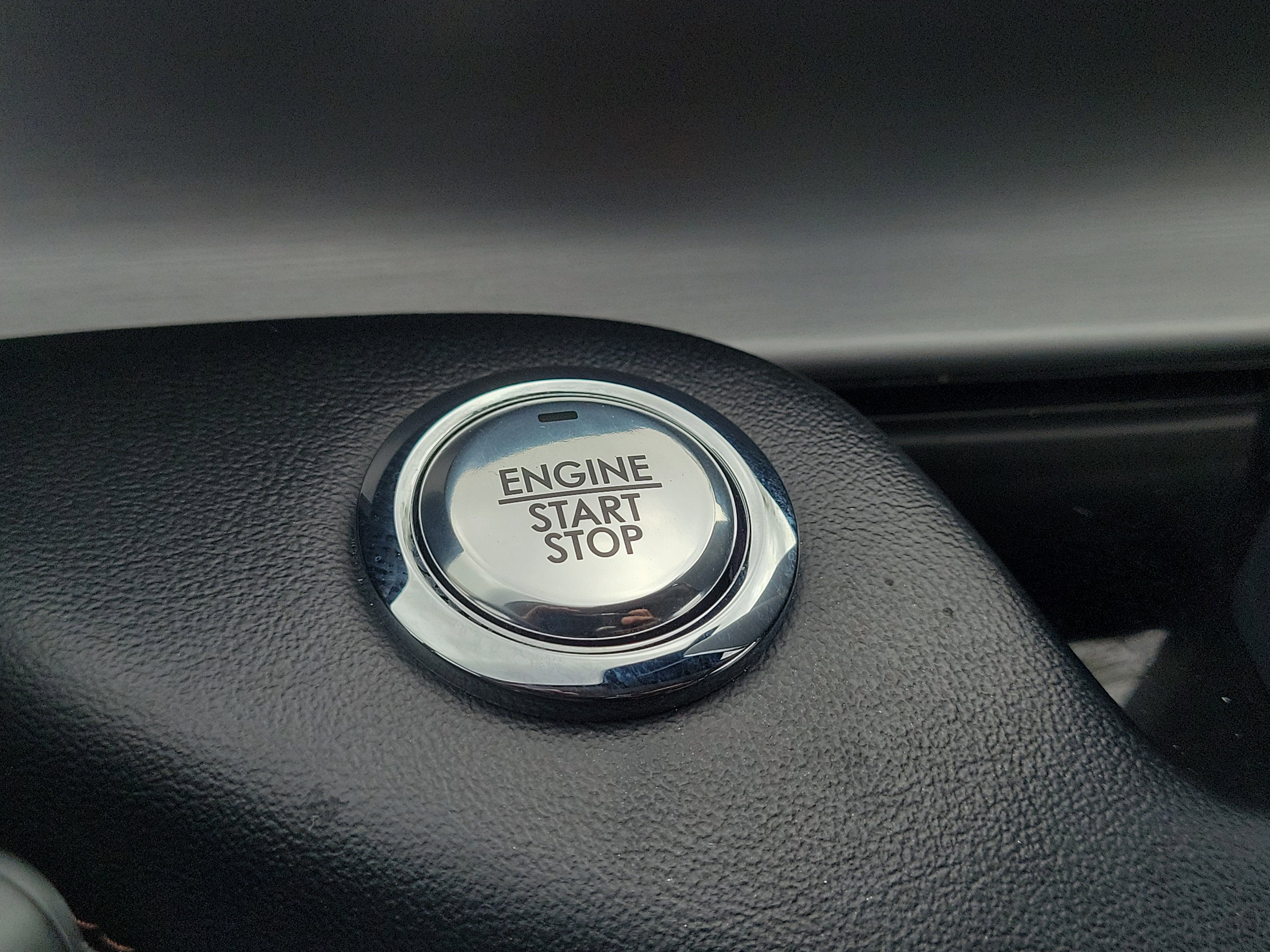 Used 2023 Lincoln Aviator 2WD w/ Premium Package image 25