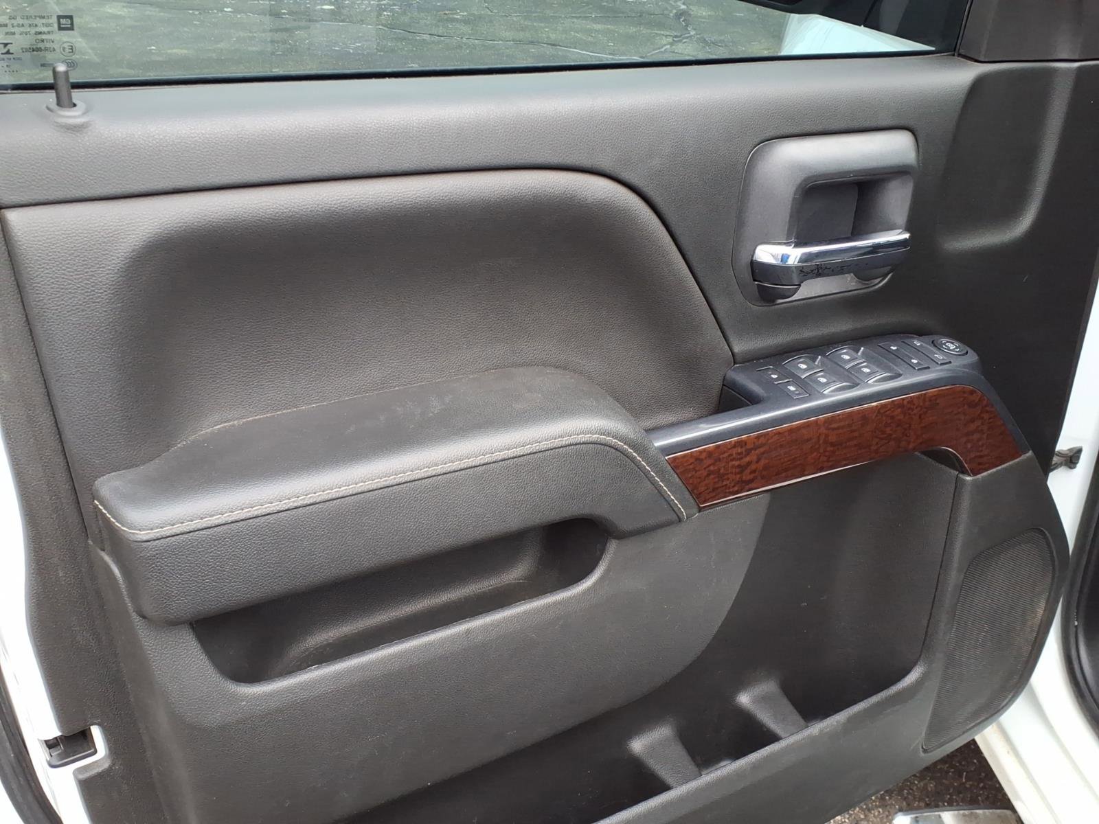 Used 2018 GMC Sierra 1500 SLE w/ SLE Value Package image 7