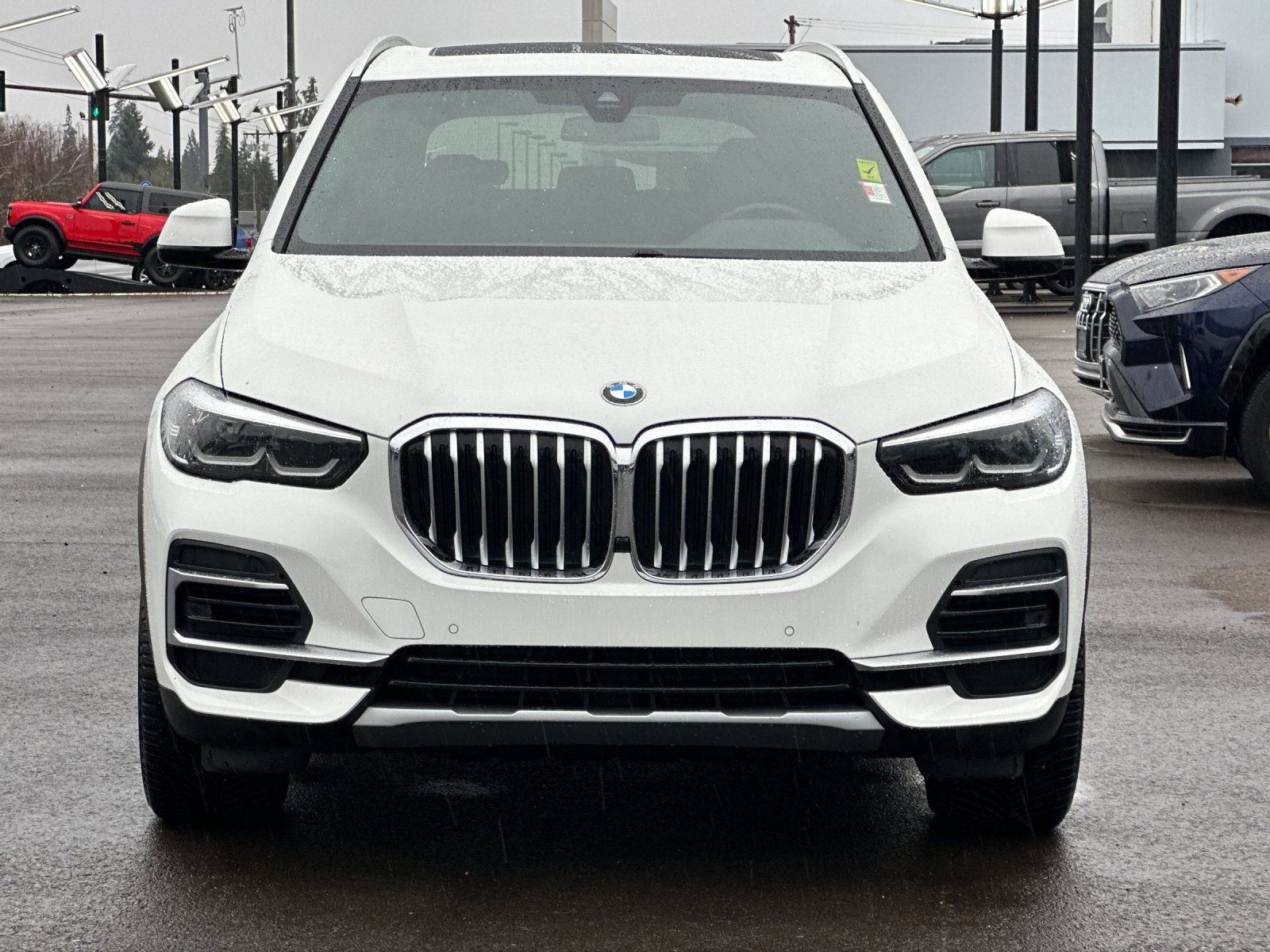 Used 2022 BMW X5 xDrive40i w/ Climate Comfort Package image 9