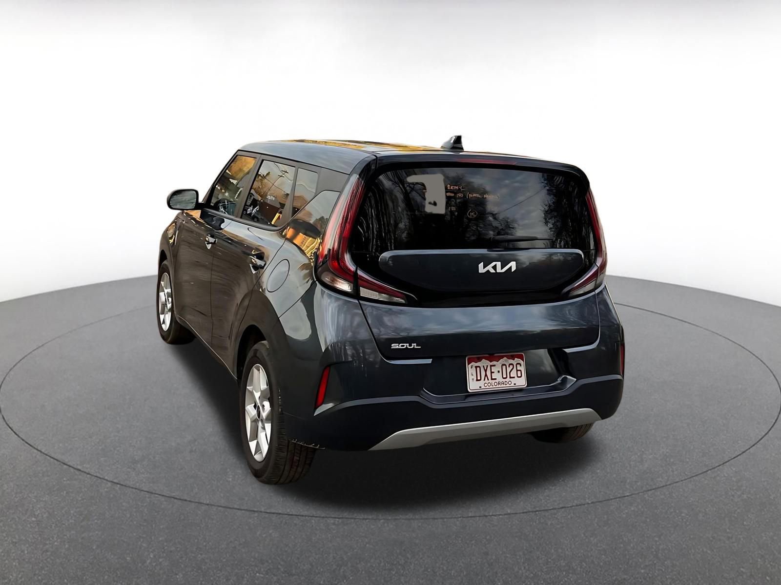 Used 2025 Kia Soul LX w/ LX Technology Package image 10