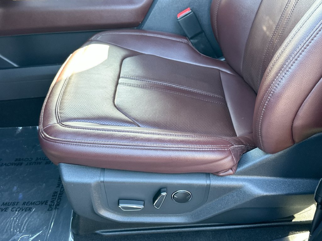 Used 2024 Ford Expedition Limited RWD image 20