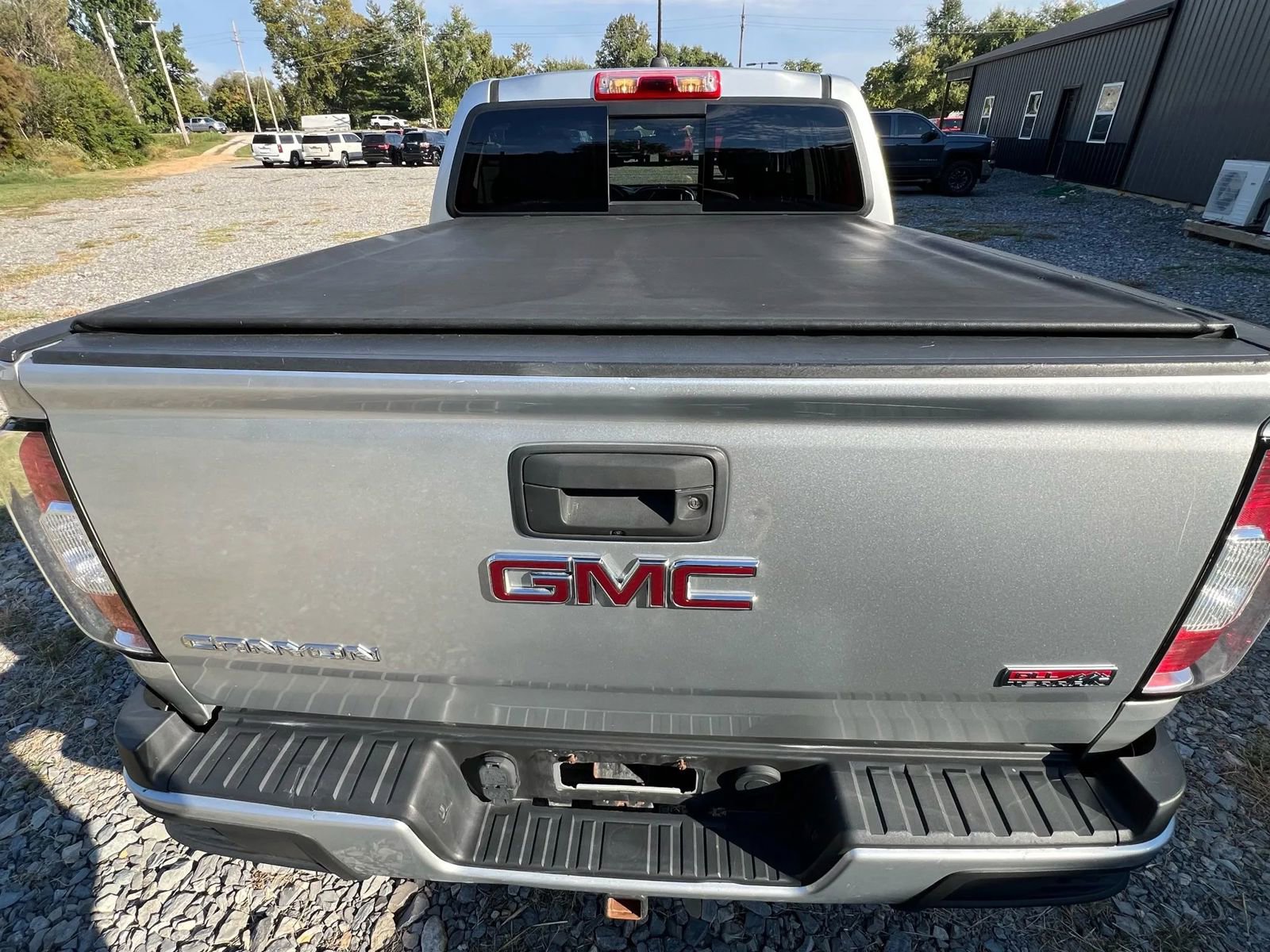 Used 2017 GMC Canyon SLE w/ All Terrain Package image 9