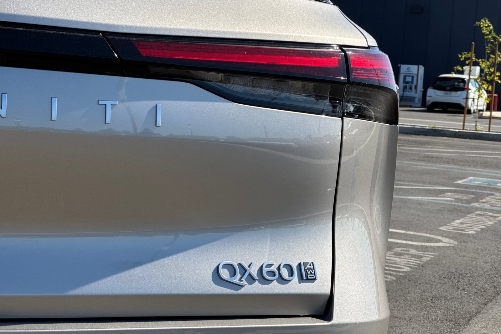 New 2026 INFINITI QX60 Luxe w/ Cargo Package image 33