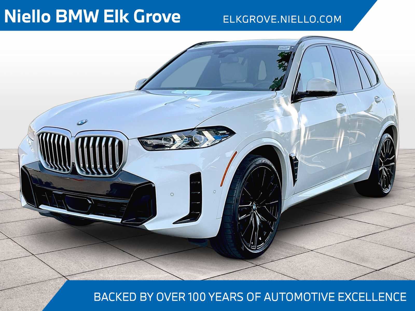 Used 2025 BMW X5 xDrive40i w/ M Sport Package AWD/4WD image 1