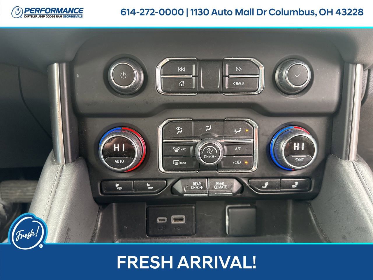 Used 2023 Chevrolet Suburban LT image 21