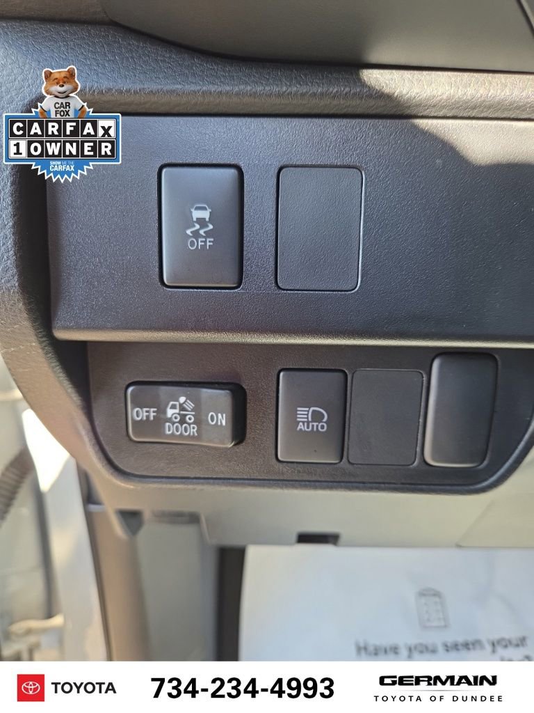 Used 2023 Toyota Tacoma SR image 19