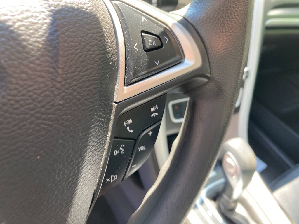 Used 2016 Ford Fusion SE FWD image 43